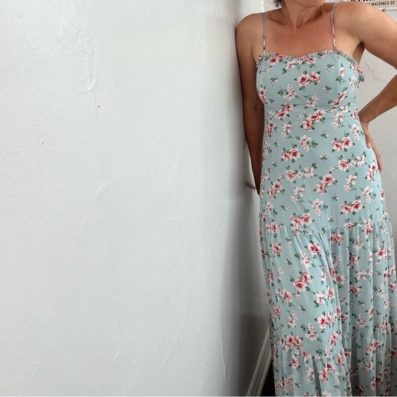 Lulu's Tiered Floral Maxi Dress - Picture 1 of 5